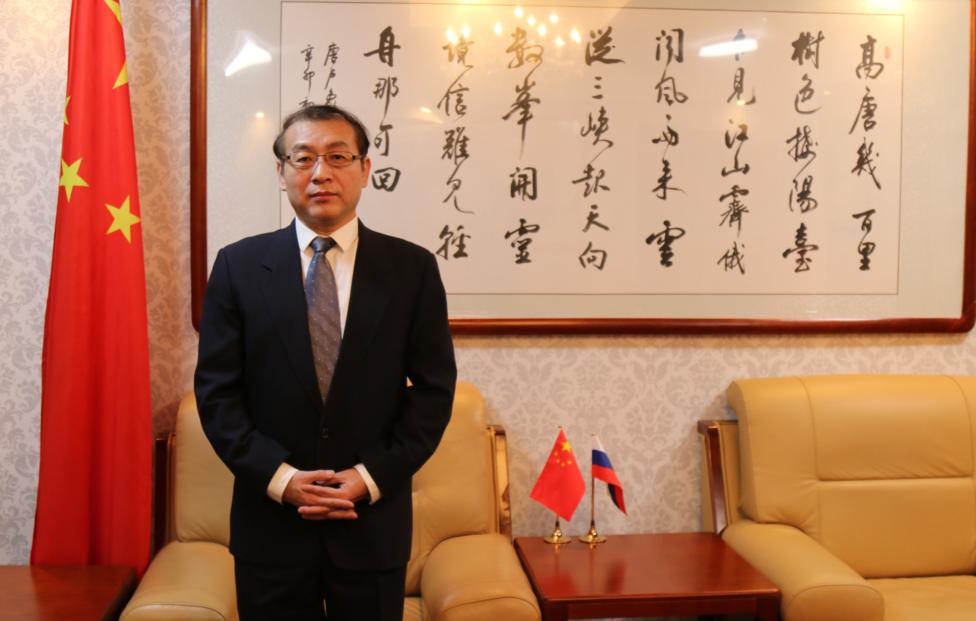 中国驻叶卡捷琳堡崔少纯总领事接受塔斯社采访