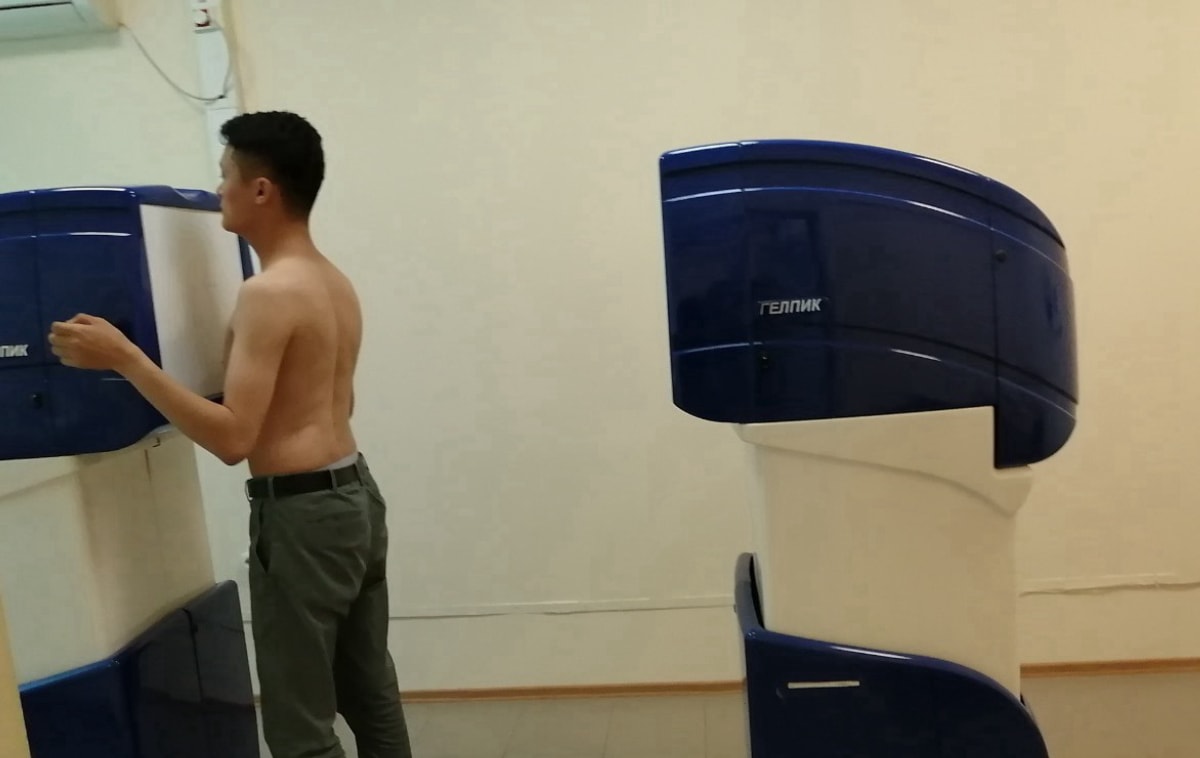 同学们在做胸部X光判断是否有肺结核，肺结核在俄罗斯很受关注，在国内并不是很受关注|俄罗斯留学