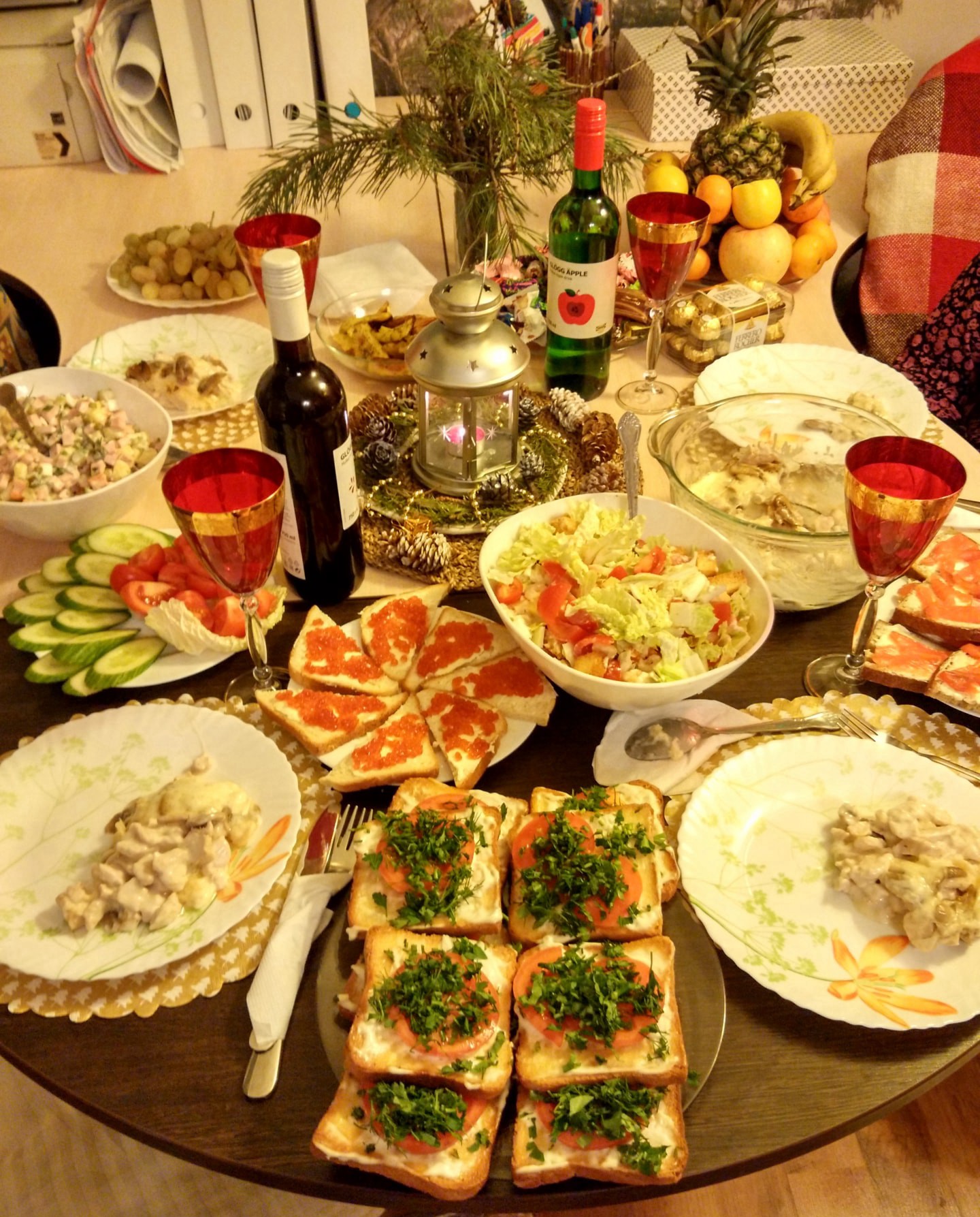 俄罗斯新年晚餐|俄罗斯留学生活|俄罗斯留学|俄罗斯生活
